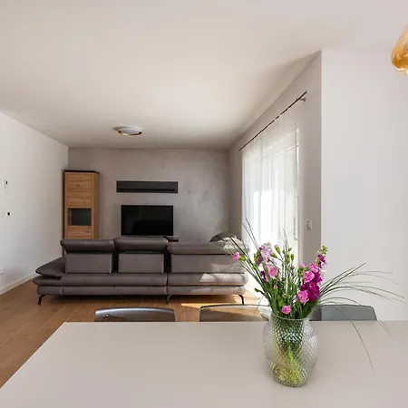 Casa Coral Villa *
