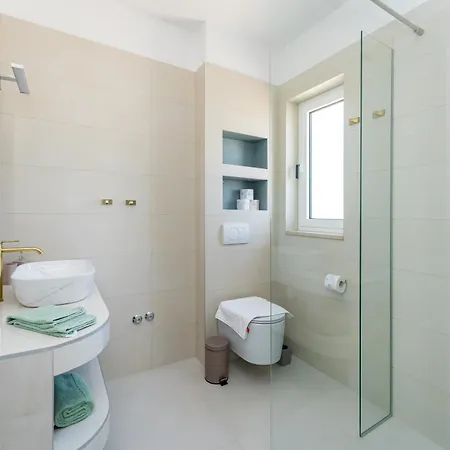Casa Coral Villa *