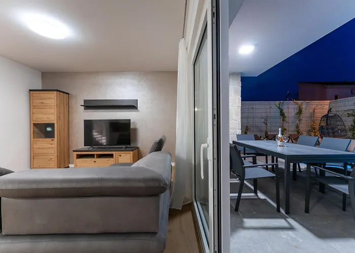 Casa Coral Вилла Crno